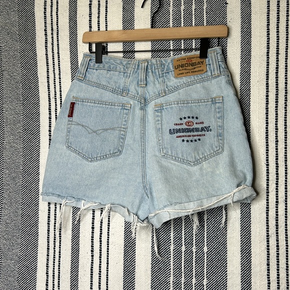 Vintage Y2K Union Bay Shorts - Picture 2 of 4
